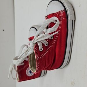 Converse all star red & white kids sneakers shoes size 6